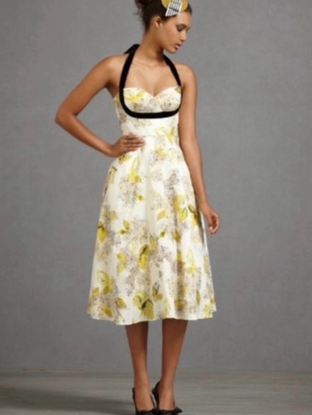 Hitherto (Anthropologie) Silk Floral Halter Dress in Yellow and Black, Size 2